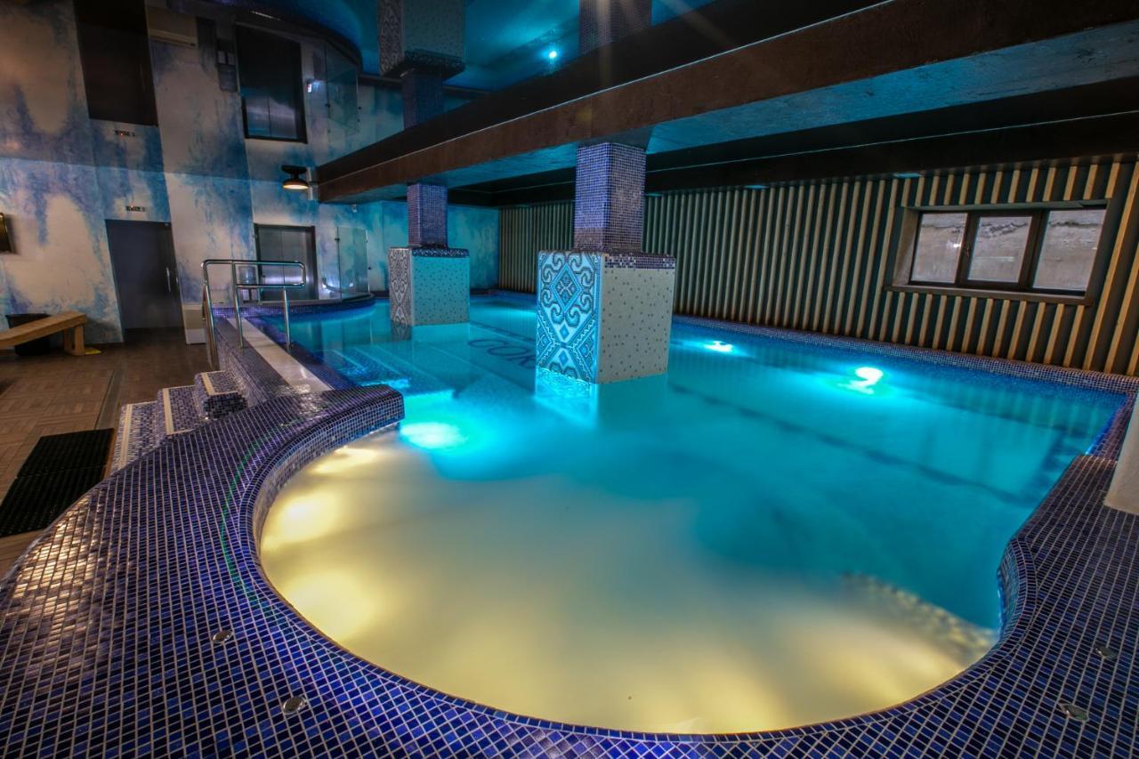 Goral Hotel & Spa Bukovel Exterior photo